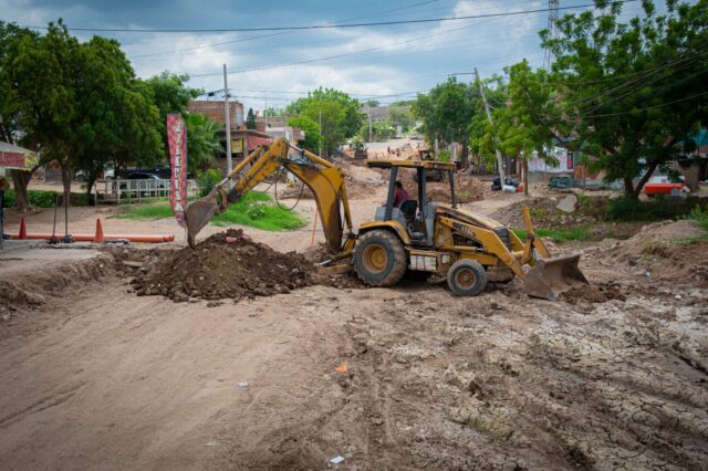 Siguen las obras de pavimentación en la colonia Progreso